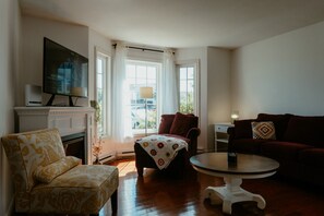 Smart-TV, peis og fotballspill