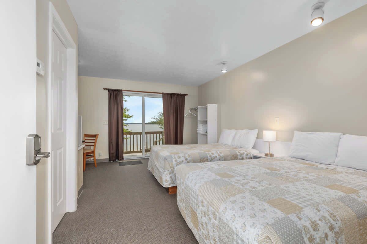 WiFi、ベッドシーツ