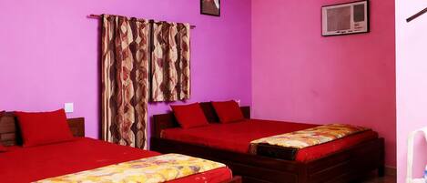 Deluxe Quadruple Room, Air conditioning | Front of property