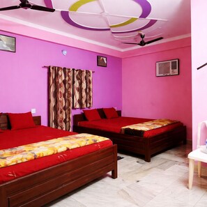 Deluxe Quadruple Room, Air conditioning | Front of property