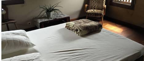 5 chambres, fer et planche Ă repasser, Wi-Fi