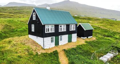 Unique & Charming Faroese Cottage
