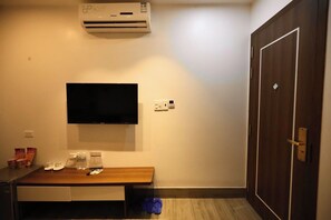 Standard Double Room | Free WiFi - Haku Boutique Hotel - Tuy Hoa (Tuy Hoa)