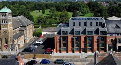 Superb Studio Apartment - 001