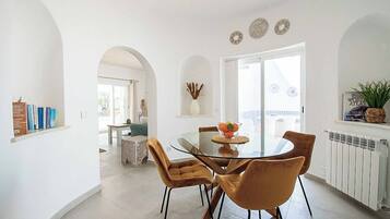 Villa (3 Bedrooms) | Interiör