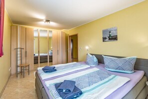 2 Schlafzimmer, Bügeleisen/Bügelbrett, kostenloses WLAN