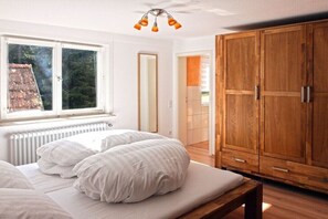 3 bedrooms, Internet, bed sheets