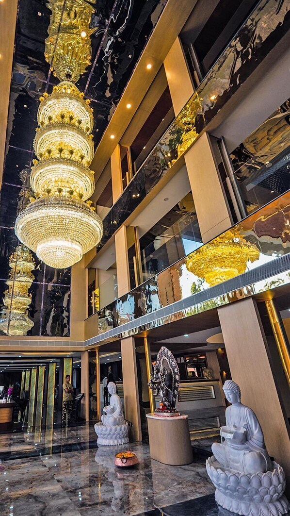 Quầy tiếp tân