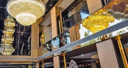 HOTEL MECHI CROWN