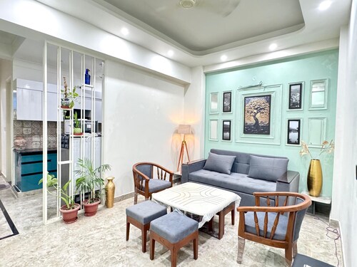 The Olivia 5star 1BHK luxury suite