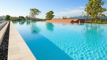 Piscine extérieure