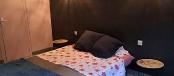 Nice room in a family home