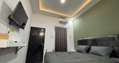 OYO 94668 Wisma 11 Oktober