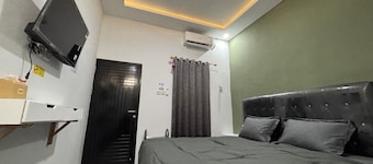 OYO 94668 Wisma 11 Oktober