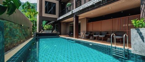 Piscine extérieure
