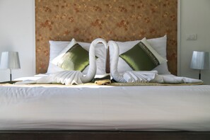 Standard Double Room, Balcony, Mountain View | Desk, free WiFi