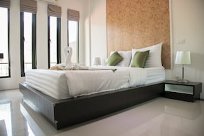 Standard Double Room, Balcony, Mountain View