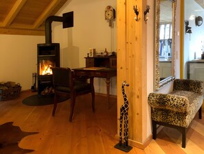 Interior - Holiday Home with Shared Pool, Terrace and Wi-Fi (Gengenbach)