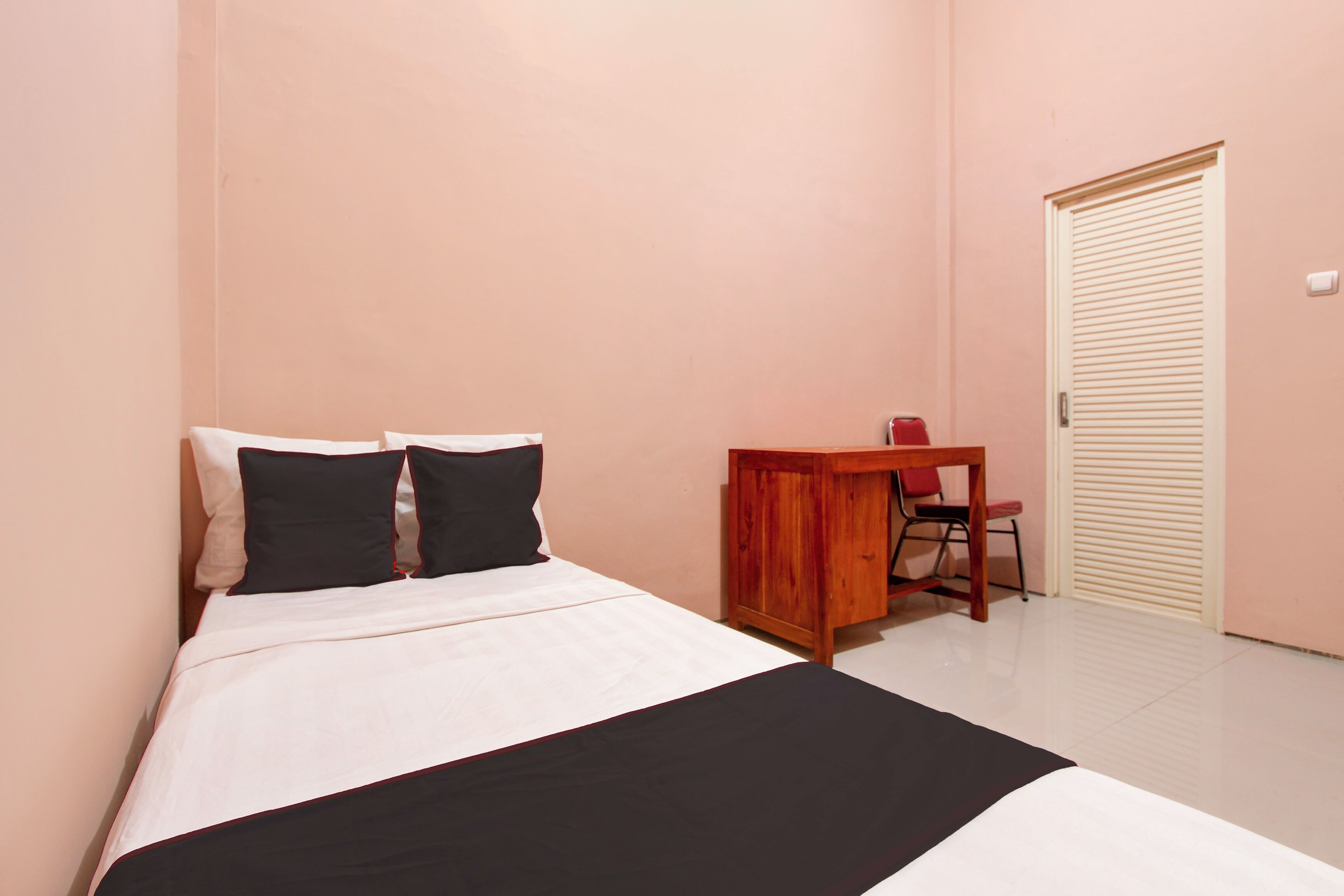 スタンダード ダブルルーム | ベッドシーツ