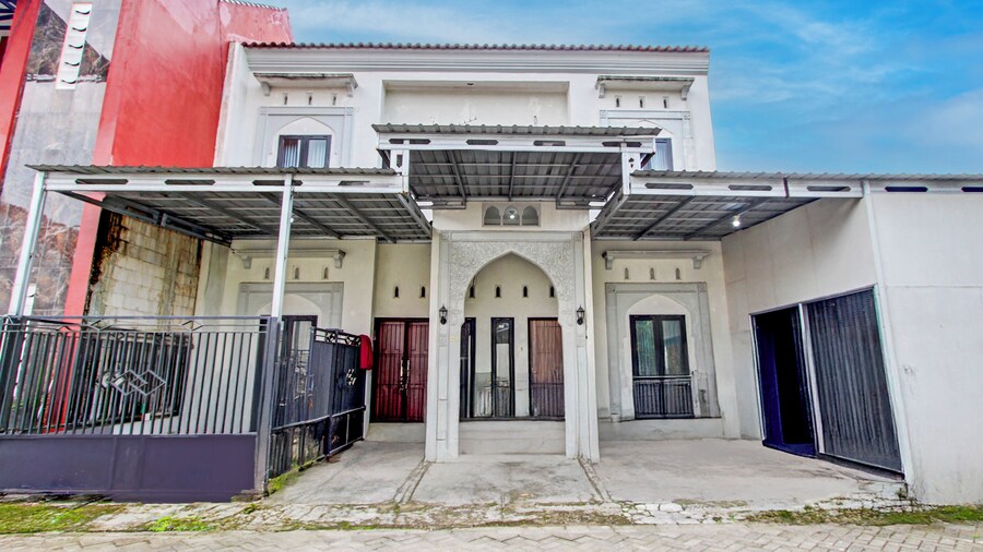 Hotel O Guesthouse Alun Alun Purwokerto