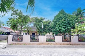 Fachada da propriedade