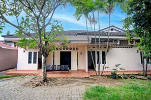Fachada da propriedade