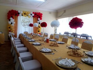 屋外バンケット スペース