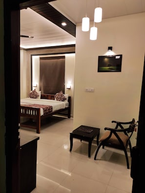 Kamar Double Deluks | Busa memori, Wi-Fi gratis, dan seprai linen