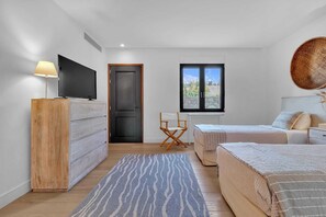 7 chambres, fer et planche à repasser, Wi-Fi gratuit, draps fournis