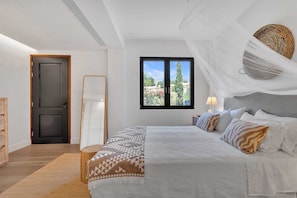 7 dormitorios, tabla de planchar con plancha, wifi gratis y ropa de cama
