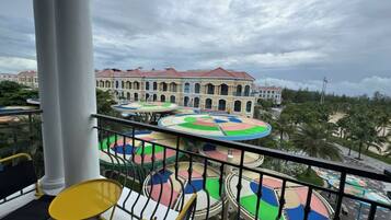 Comfort fyrbäddsrum - balkong - utsikt mot trädgården | Balkong