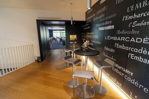 Restaurant - Logis Hotel L'Embarcadère (Nantua)