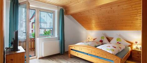 1 室のベッドルーム、WiFi、ベッドシーツ