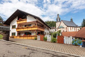 Exterior - Guesthouse Hanni – Double Room with Wi-Fi (Todtmoos)