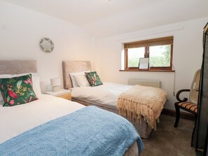 3 Schlafzimmer, individuell dekoriert, individuell eingerichtet