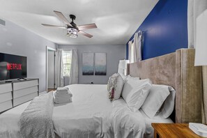 5 عدّة غرف نوم ومكتب ومكواة/لوح كي وواي فاي