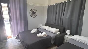 Fer et planche Ă repasser, Wi-Fi, draps fournis