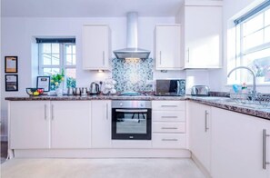 Apartment | Private kitchen