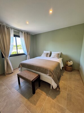 2 habitaciones, cuna de viaje, wifi gratis y ropa de cama 
