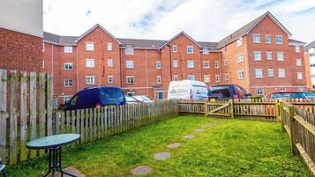 Apartment | Terrace/patio