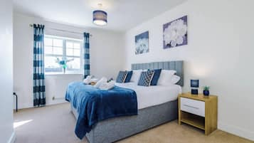 Apartment | Iron/ironing board, free WiFi