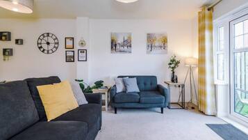 Apartment | Living area