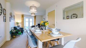 Apartment | Living area