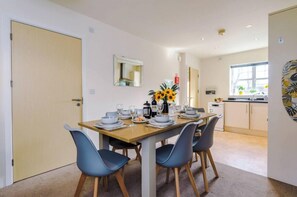 Apartment | In-room dining