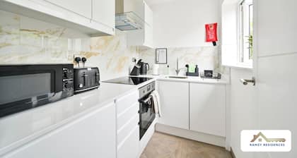 The Green Suite - Modern 1-Bed Flat - 20% Off for Early Guests