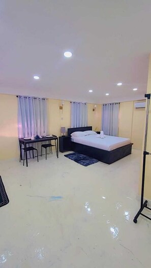 Apartamento Grand | Cortinas opacas, tabla de planchar con plancha, wifi gratis