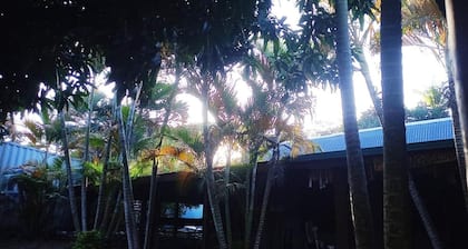 Room-charming Dorm Room in Tonge Fiji wi