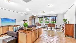 تلفزيون ذكي