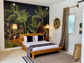 Luxury Villa, Patio, Garden View