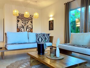 Luxury-Villa, Terrasse, Meerblick | Wohnbereich